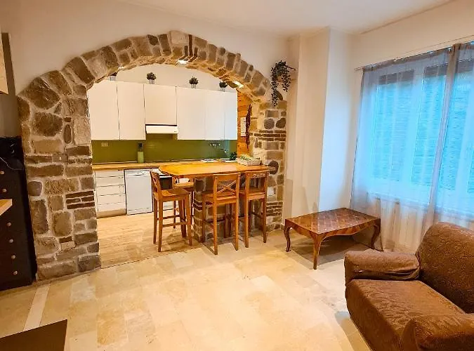Thekeystudio, Timetolive With Garden View In 1 Min From Sea Lejlighed