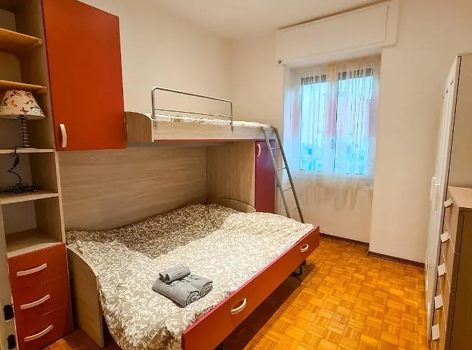 Thekeystudio, Timetolive With Garden View In 1 Min From Sea Bordighera